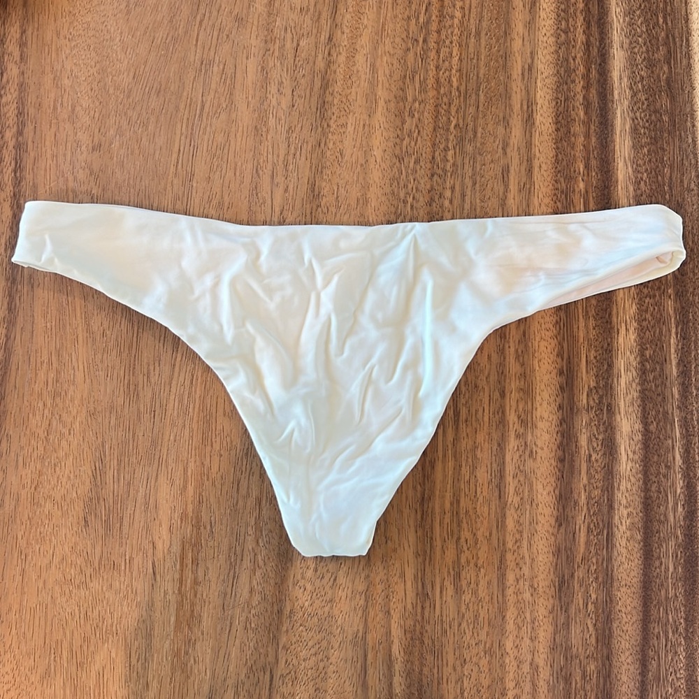 Beach Riot Swim Bottoms - Picture 2 of 4